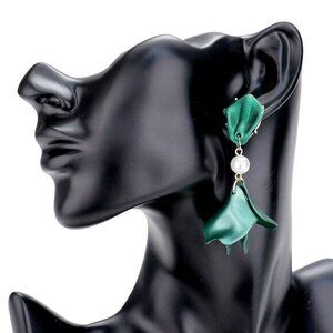 Women's Green Drop Earrings Pearl Rosette Drop‎ Evening Earrings